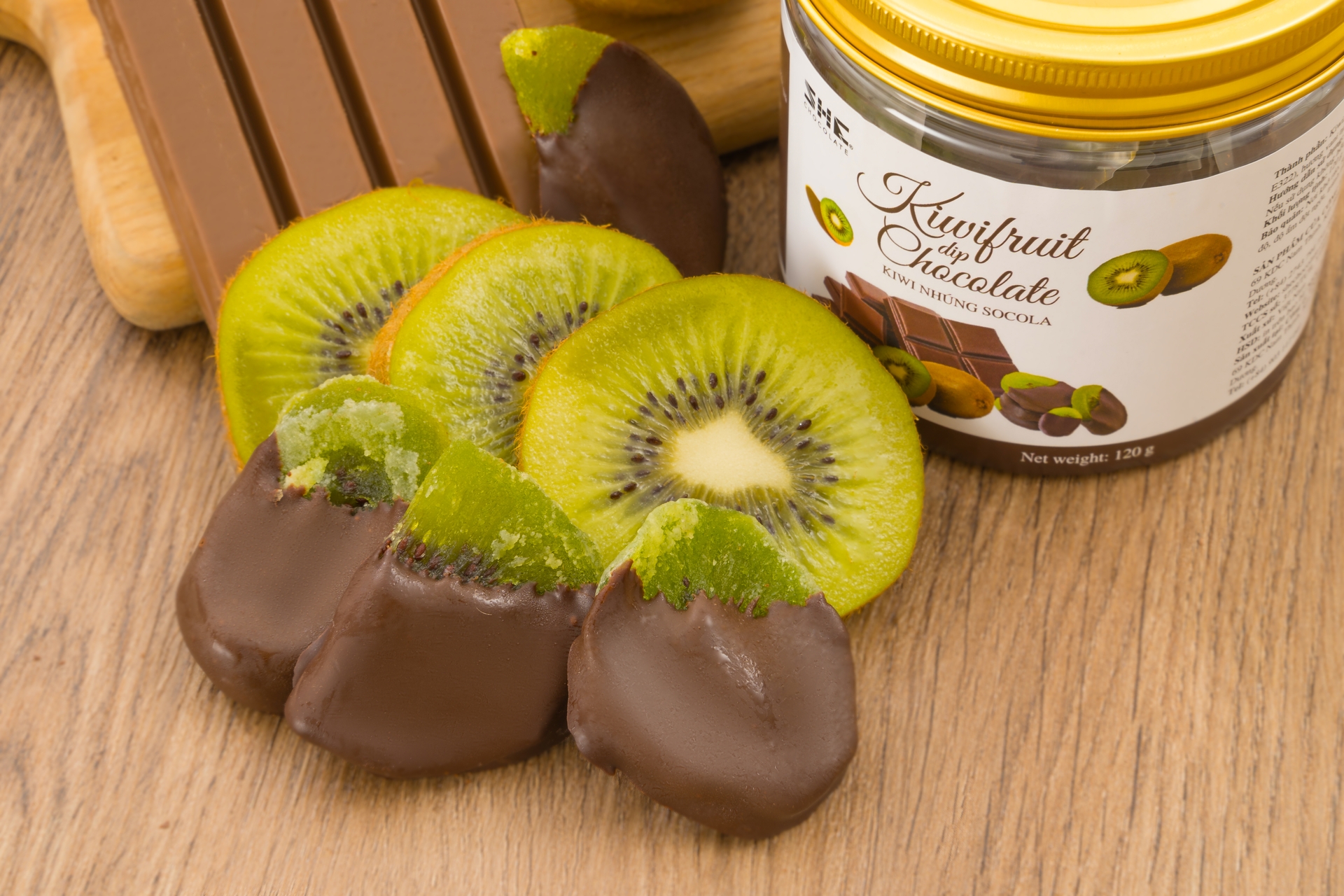 Socola Kiwi nhúng 120g (Hũ pet) - SHE Chocolate 
